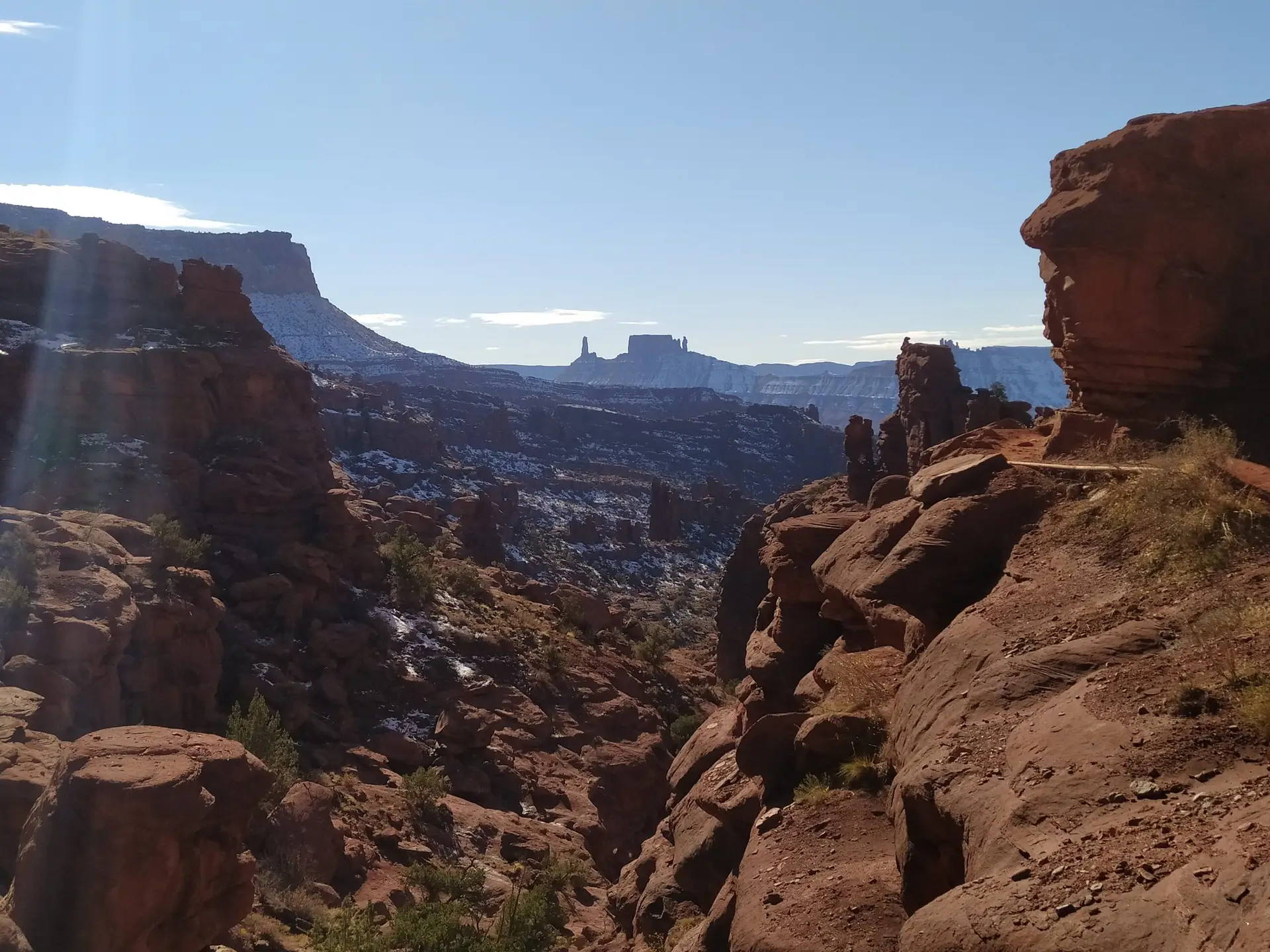 Paysage de sandstone en plein désert de l'ouest américain.