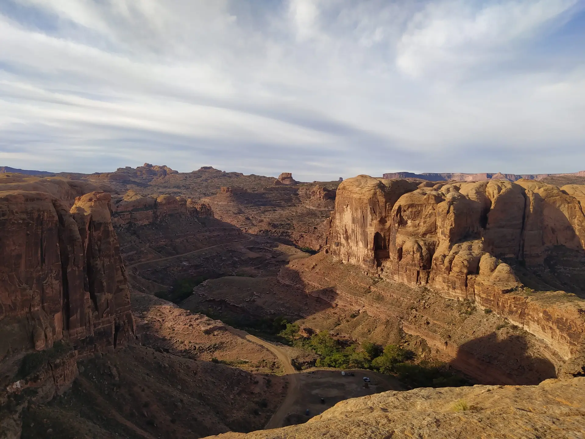Typical sand stone cliffs of Utah during a base jumping expedition led by BASE Spirit.